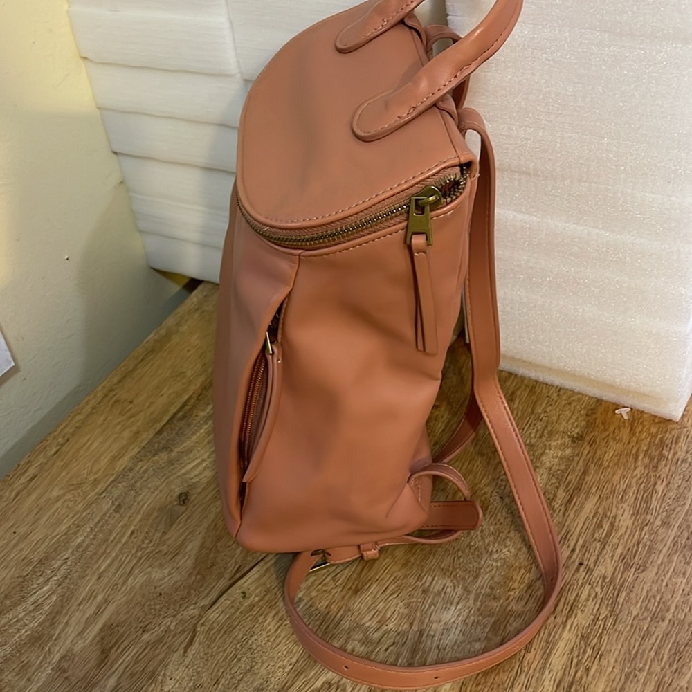 Universal Threads Backpack - Picture 4 of 5